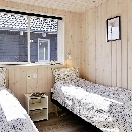 בית נופש 16 Person In Hasselberg *