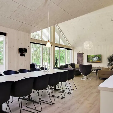 Vakantiehuis 16 Person In Hasselberg *